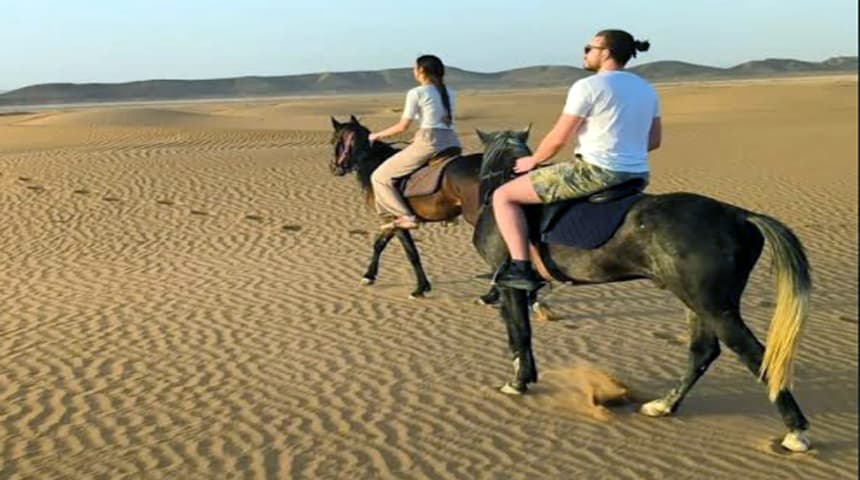cabalgando por el desierto de Merzouga