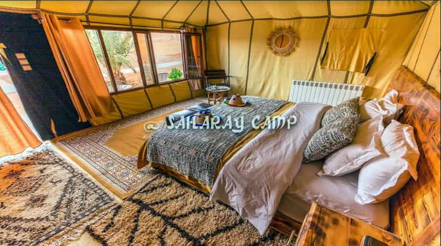 campamento de jaimas de lujo en Merzouga